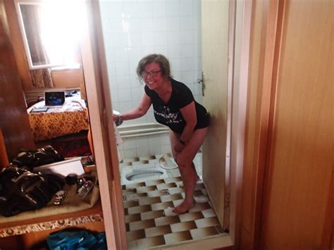 How Not To Use A Squat Toilet Zanjan Iran 2 Up Adventures