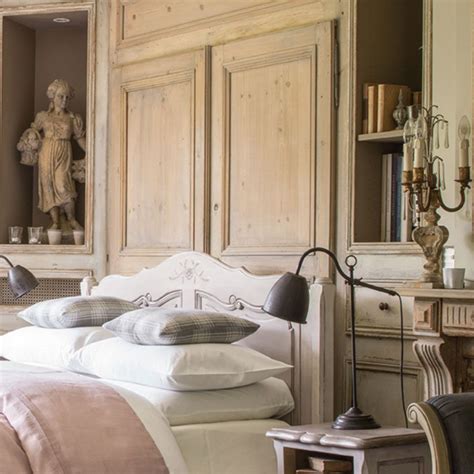 Selection de tête de lit faite pour vous ! Tête de lit 160 en pin massif gris argenté - Château - Têtes de lit 2 personnes - Interior's