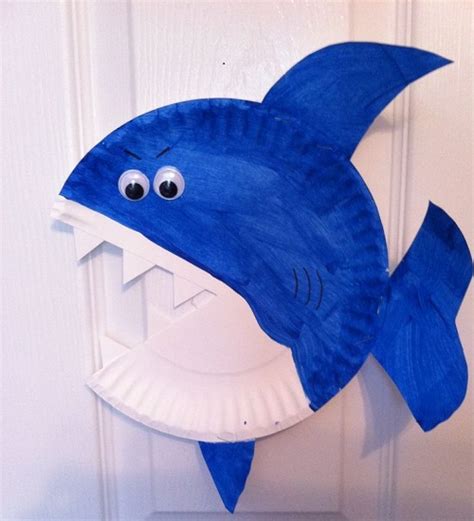 Kağıt Tabaktan Köpek Balığı Yapımı Eğlen Bizle