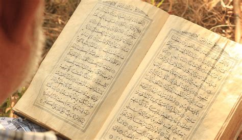 Semudah saat kita tersenyum, menghafal alquran memang begitu mudahnya. 22 Tips dan Cara Cepat Menghafal Al Quran Secara Mudah ...