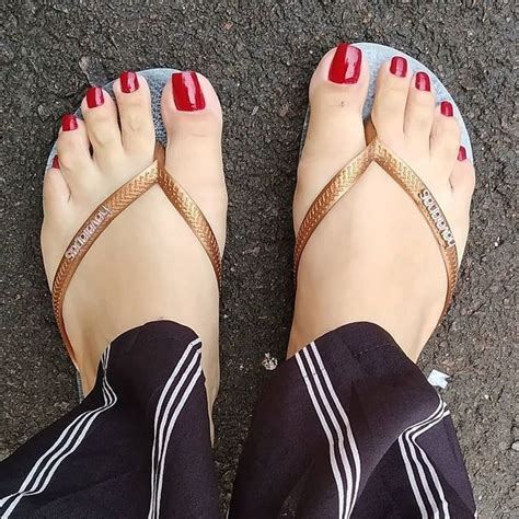 A Brazilian That Loves Feet บน Instagram “ Esther Muniz 37” Havaianas Feminino Pés Femininos