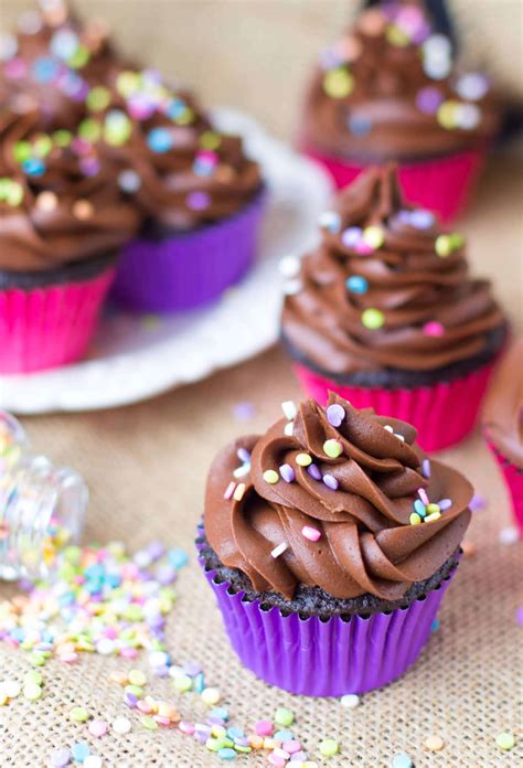They're moist without being dense, and have just the right amount of spice. Easy Chocolate Cupcakes - Sugar Spun Run