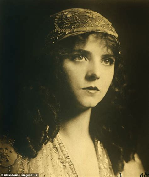Olive Thomas Was One Of Hollywoods First Starlets But Ended Up Guzzling Poison 100 Years Ago