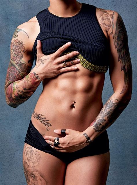 7 Ripped Women Smash The Stereotype That Strong Isnt Feminine Huffpost