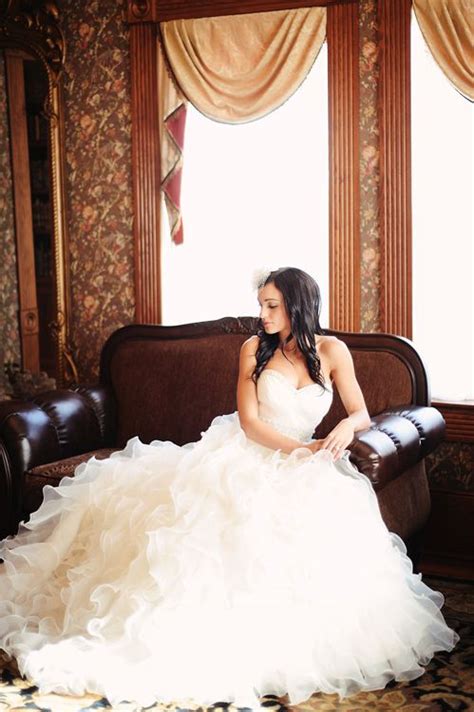 5 Secrets For Finding Great Indoor Photoshoot Locations Bridal