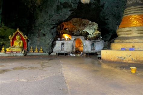 Cueva De Tham Khao Luang Provincia De Phetchaburi Tailandia Imagen De