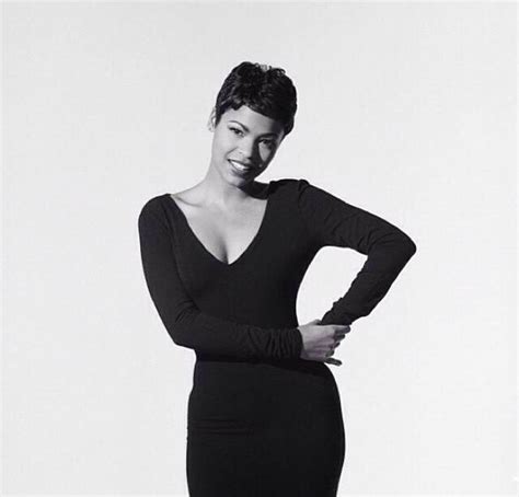 Hello Beautiful I Just Love This Picture Of Her Nia Long Nia Long Short Hair Styles