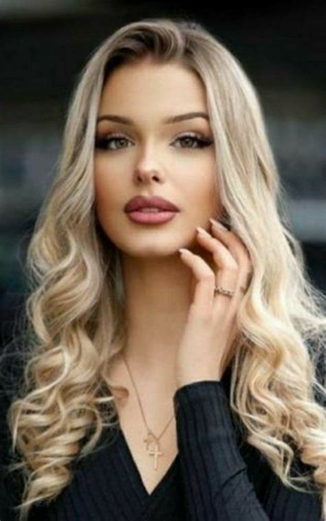 pin by luci on beauty in 2021 blonde beauty beautiful blonde beautiful women faces