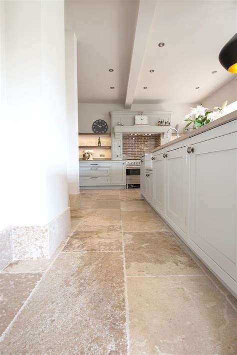 Loire Rustique French Limestone Tiles Stone