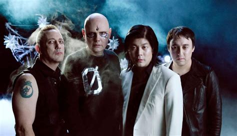 But the question remains, with a continually evolving and challenging catalog, what albums stand out as their strongest works and which smashing pumpkins discs struggled to connect. The Smashing Pumpkins sortira un nouveau double album en 2020