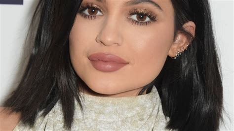 People Are Trying The Kylie Jenner Challenge For Bigger Lips — And