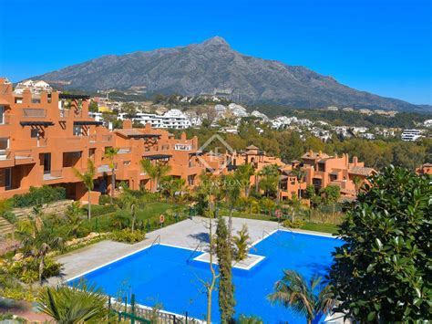 Luxury 2 And 3 Bedroom Apartments For Sale In The Golf Valley Marbella