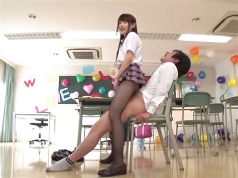 Atomi Shuri Performs A Superb Handjob Sex Videos With Japanese