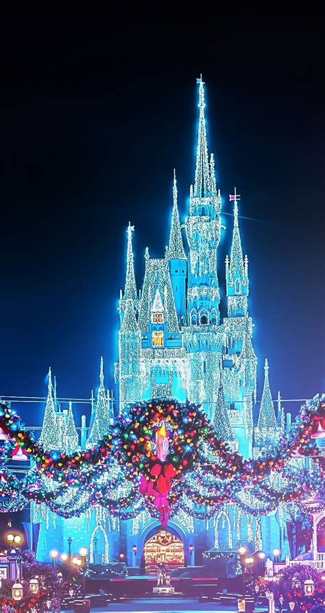 Disneyland Castle Christmas Wallpapers Wallpaper Cave