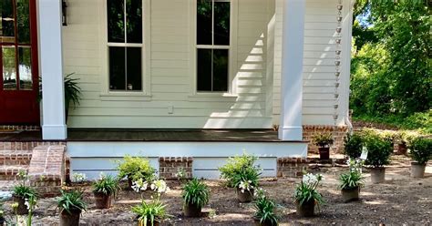 Creating A Diy Front Yard Landscape For Our Southern Cottage Southern