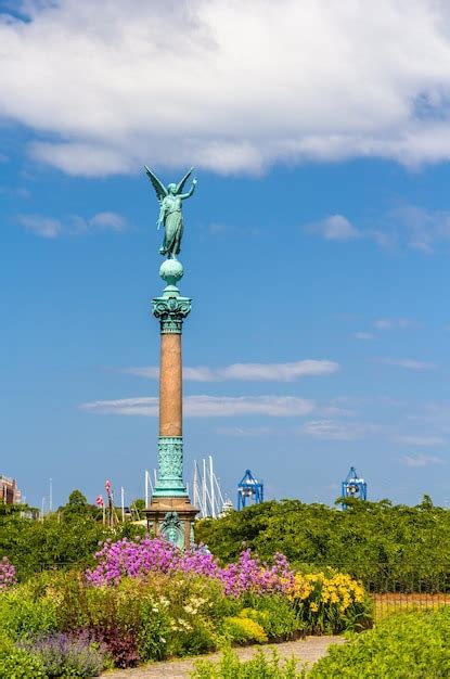 Premium Photo View Of Statue Of Angel Of Peace In Copenhagen