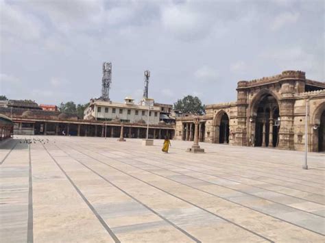 Ahmedabad Heritage Walk In Walled City Explore N Bite