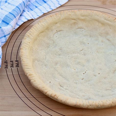 Find healthy, delicious pie crust recipes, from the food and nutrition experts at eatingwell. Almond Flour Pie Crust (gluten-free) - The Fountain Avenue ...