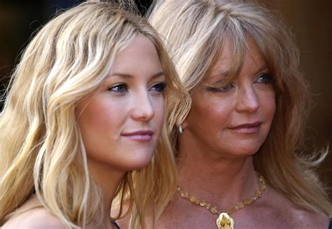 goldie hawn and kate hudson 35 portraits of famous mothers and daughters purple clover