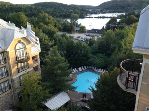 Au Chaud Malgr La Neige Picture Of Le Westin Resort Spa Mont Tremblant Tripadvisor