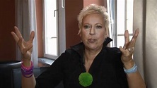 DORIS DÖRRIE über ihren Film GLÜCK // Berlinale 2012 - YouTube