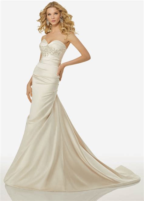 Randy fenoli showed their fall 2019 wedding dresses at bridal fashion week. Randy Fenoli Nicole New Wedding Dress Save 26% - Stillwhite