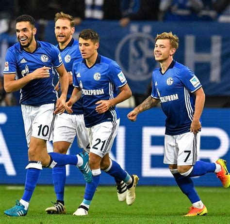 Spieler, der für den fc schalke 04 zum einsatz gekommen ist. FC Schalke 04 - News & Infos zum FC Schalke - WELT