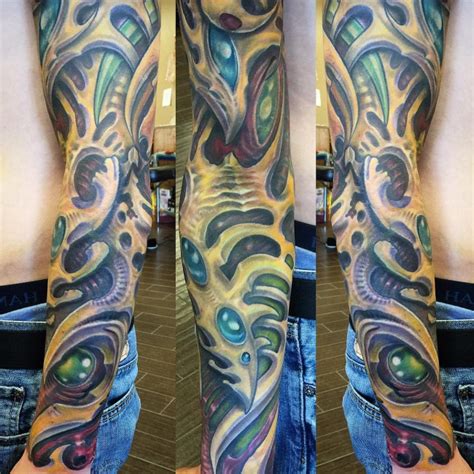 Biomechanical tattoos have a unique charm about themselves and are quite a popular form of art practiced by hundreds of men and women that love the intricate combination of machine elements with blood and flesh that constitute the main element of biomechanical tattoo designs. Biomechanical Tattoos for Men - Ideas and Inspiration for Guys