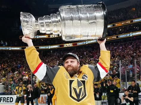 Phil Kessel Meets With Canadian Team To Imminently Sign Contract
