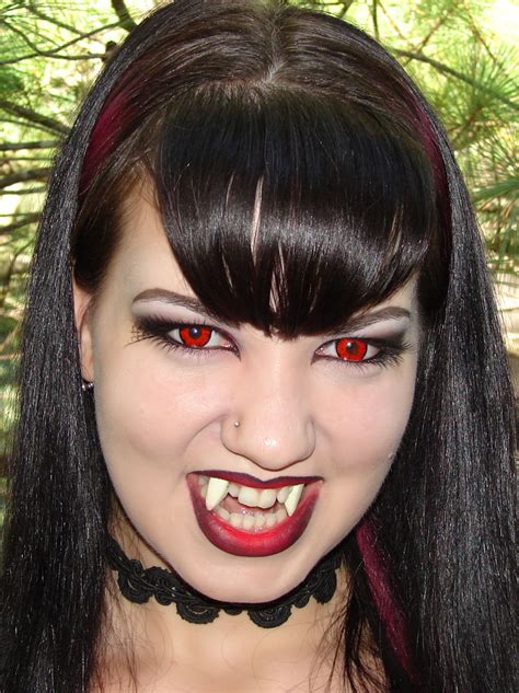 The Kronicles Of A Konad Er Halloween Makeup Tutorial Vampy Vampire