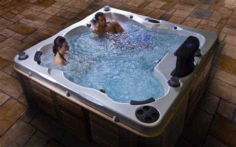 What Is The Best Hot Tub For Canadian Winters Hot Tubs