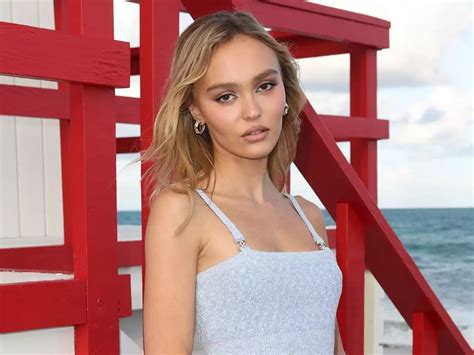 lily rose depp broke her silence on the johnny depp and amber heard trial