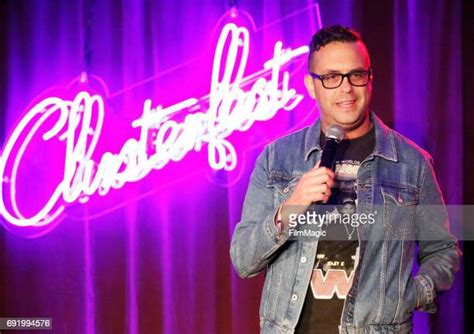 Joe Derosa Comedian Photos And Premium High Res Pictures Getty Images