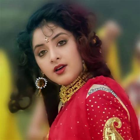 Remembering Divya Bharti 6 Stunning Of The Actress With Grace Gallery Hd Phone Wallpaper Pxfuel