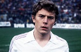 Cuántas temporadas jugó Emilio Butragueño en el Real Madrid – Sooluciona