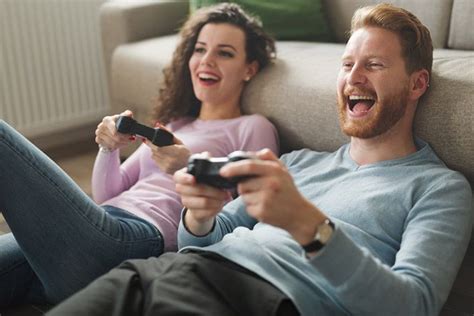 Unspoken Female Gestures That Can Drive A Man Crazy Couples Playing Video Games Dating Tips