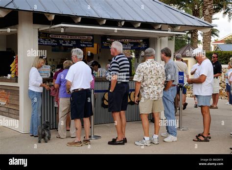 Happy Hour Residents Of The Villages A Florida Usa Retirement Stock