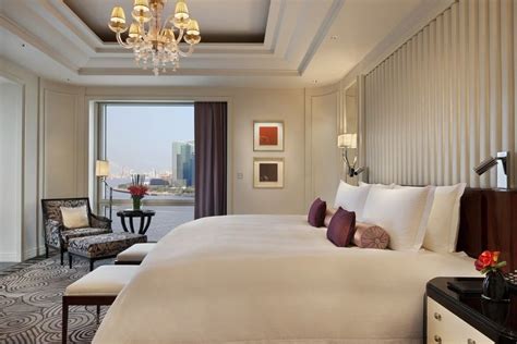These 5 Luxury Hotels Have Some Of Most Sumptuous And Glamorous Bedroom Suites They Are The
