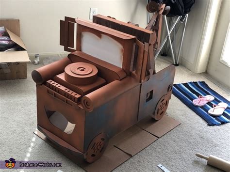 Tow Mater Costume DIY Costume Guide Photo 6 10