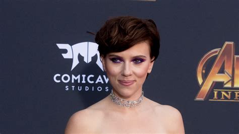 Scarlett Johansson Reveals Huge Back Tattoo At Avengers Infinity War
