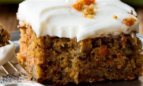 Les recettes d'ananas du blog la cuisine quotidienne : Gâteau aux ananas et aux carottes avec glaçage au fromage ...