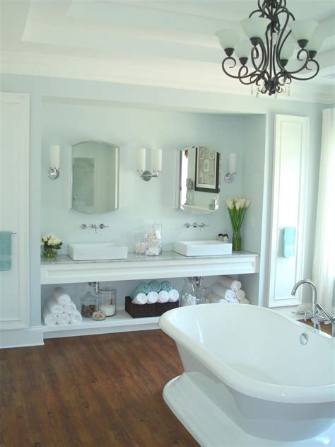 There are many bathroom vanity ideas that you can choose. The Best Bathroom Vanity Ideas - MidCityEast