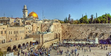 On Black The Wailing Wall And The Temple Mount Jerusalem By