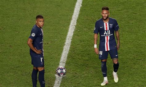 We did not find results for: Desfalcado, PSG conta com gols de Neymar e Mbappe na Liga ...