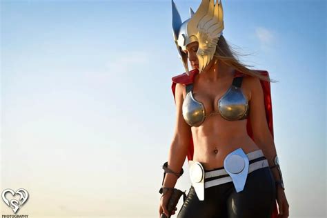 Female Thor Cosplay By Toni Darling Aipt