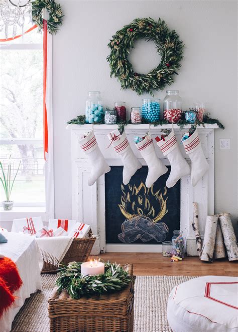 6 Creative Christmas Decorating Ideas Better Homes And Gardens