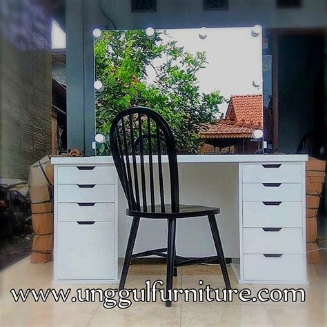 Meja Rias Kayu Jati Minimalis Modern Meja Rias Minimalis