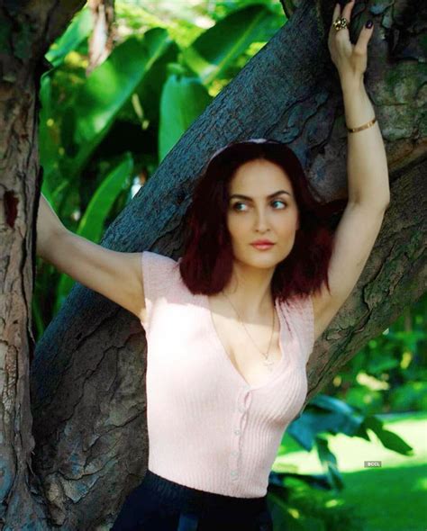 Gorgeous Elli Avrram Sheds Her Sweet And Simple Image In These Stunning Pictures Pics Gorgeous