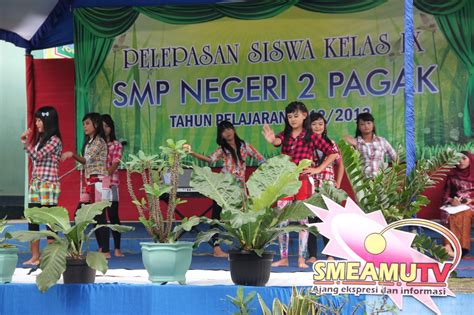 Foto Kegiatan Siswa Dalam Persiapan Pelepasan Siswa Kelas 9 Tahun 2013