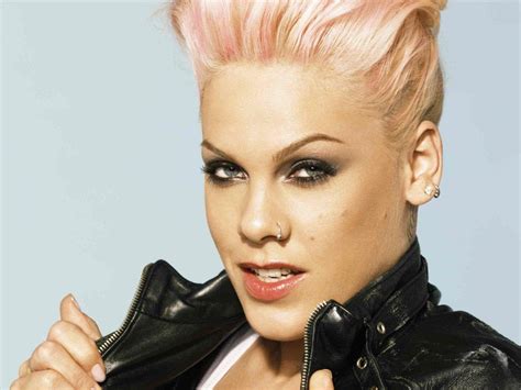 Pink The Singer Wallpapers Wallpaper Cave